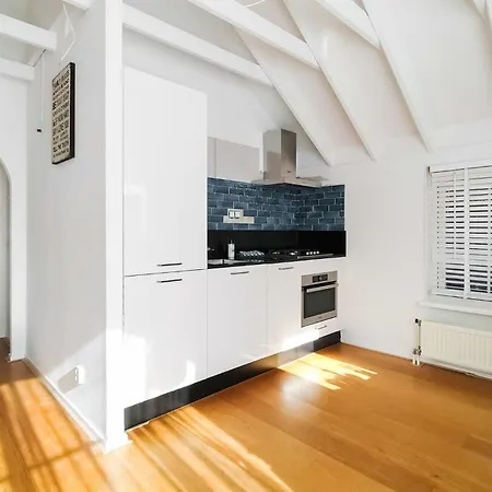 Feriehus In With Kitchen *