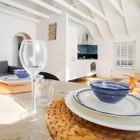 2 Bedroom Amazing In *
