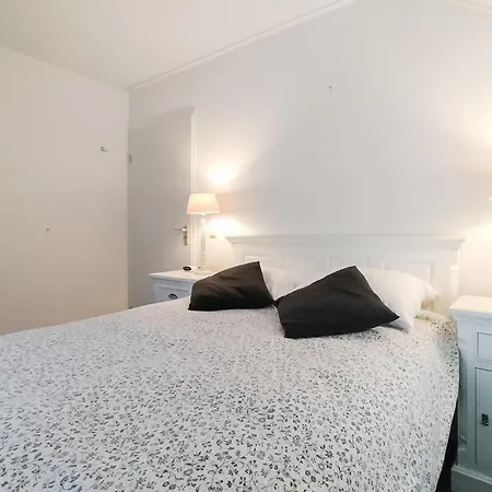 2 Bedroom Amazing In * Putten
