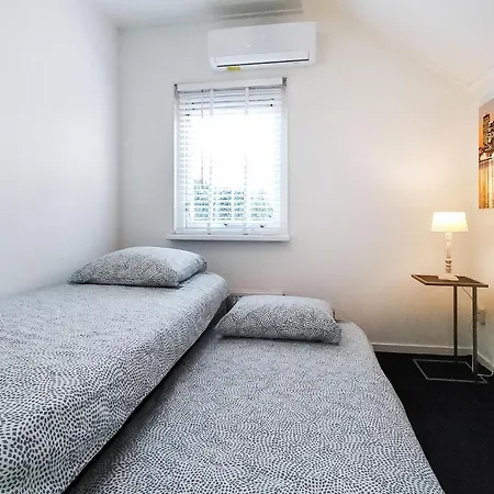 2 Bedroom Amazing In *